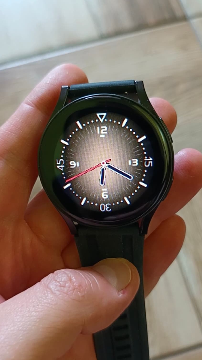Smartwatch z Bluetooth - Twój Monitor Zdrowia ⌚